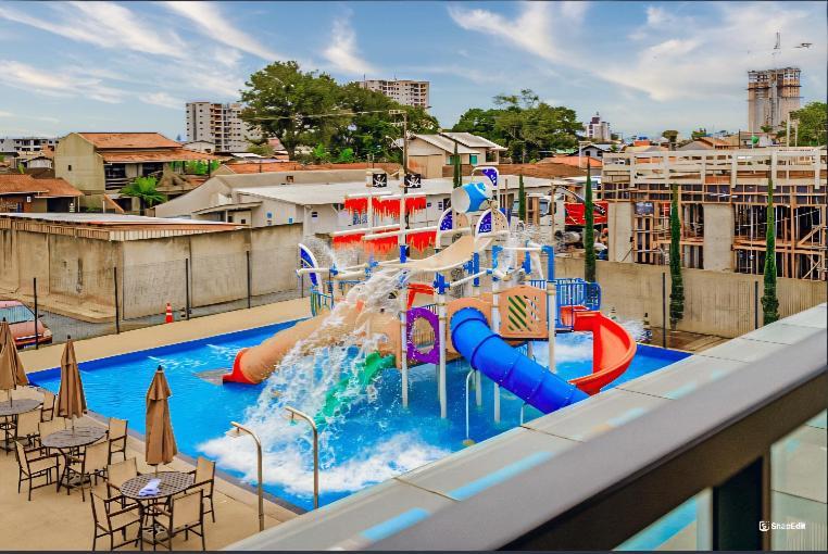 Quarto Hotel Beto Carrero Penha Penha  Kültér fotó