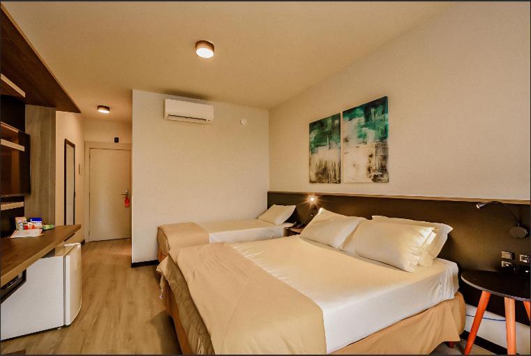 Quarto Hotel Beto Carrero Penha Penha  Kültér fotó